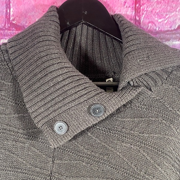 Leo & Nicole Brown Knit Poncho Sweater Asymmetrical Collar S/M Cozy Fall Winter - Picture 2 of 11